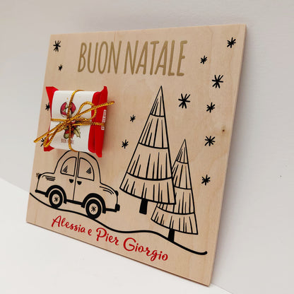 Biglietto di Auguri in Legno “Buon Natale 2025” – Con Mini Tavoletta di Cioccolato