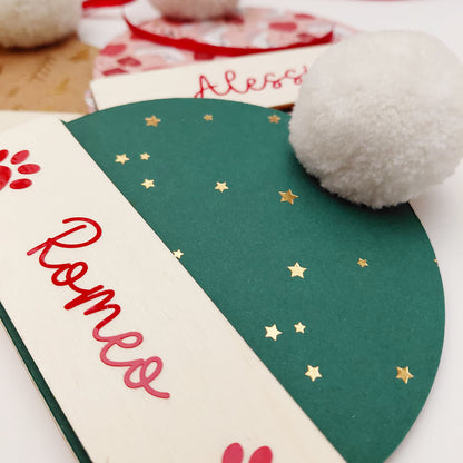 Addobbo berretto natalizio personalizzato in legno con nome