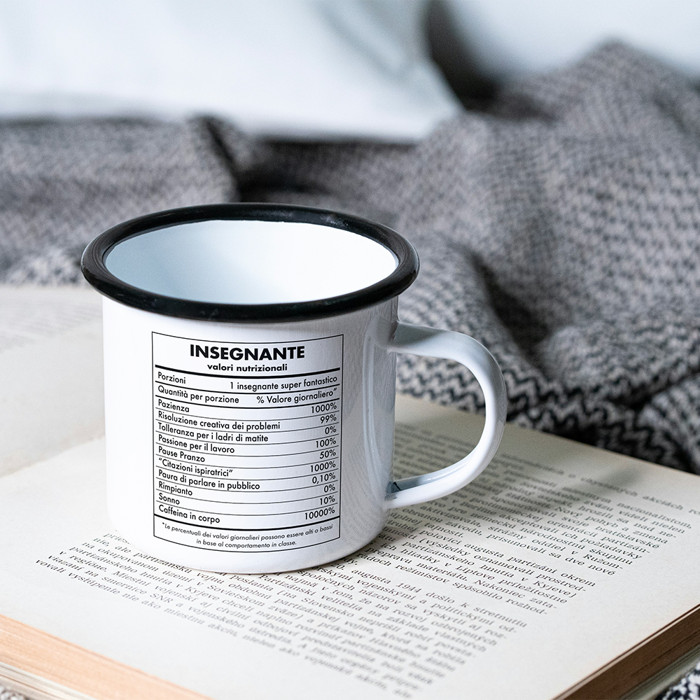 Tazza smaltata “Insegnante – valori nutrizionali” idea regalo simpatica per maestre, 380 ml