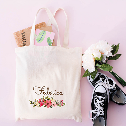 Tote bag personalizzata con nome e grafica floreale rosa, shopper in cotone bianca con nome personalizzabile