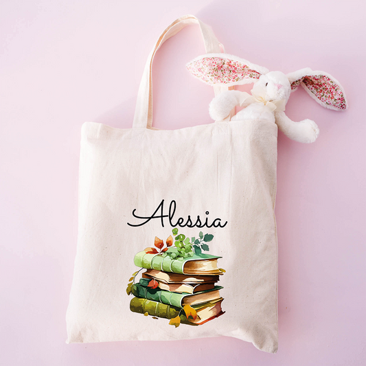 Tote bag personalizzata con nome e grafica con libri verdi, shopper in cotone bianca con nome personalizzabile