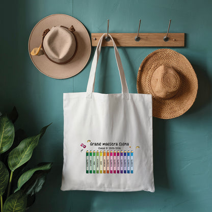 Tote bag maestra personalizzata con matite colorate e nomi dei bambini, nome maestra, classe e anno scolastico