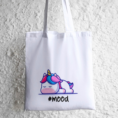Tote bag mood con unicorno addormentato, shopper in cotone bianca appesa